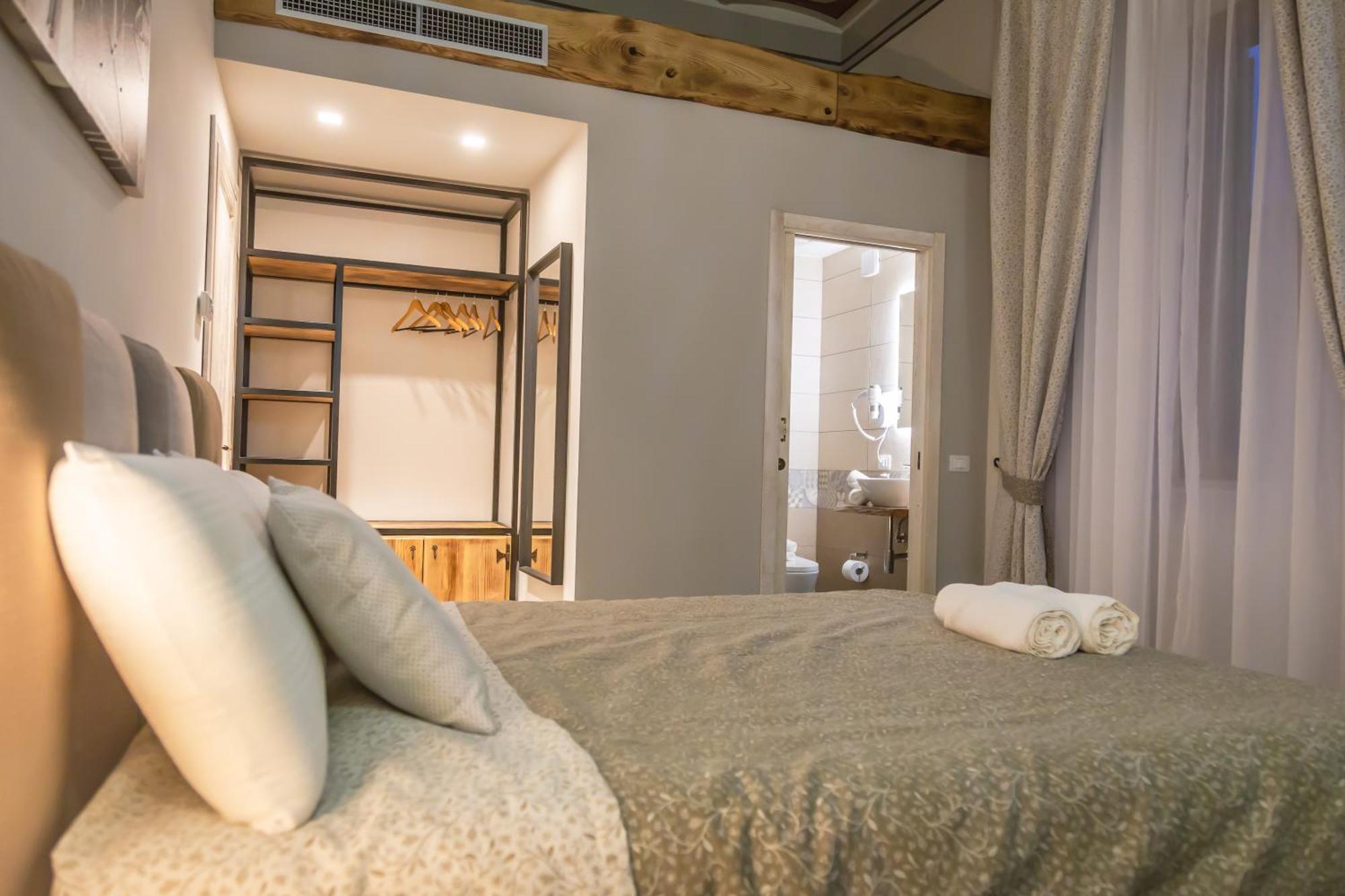 Bed and Breakfast La Rondine Tagliacozzo Habitación foto